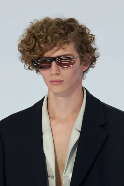 Look 72